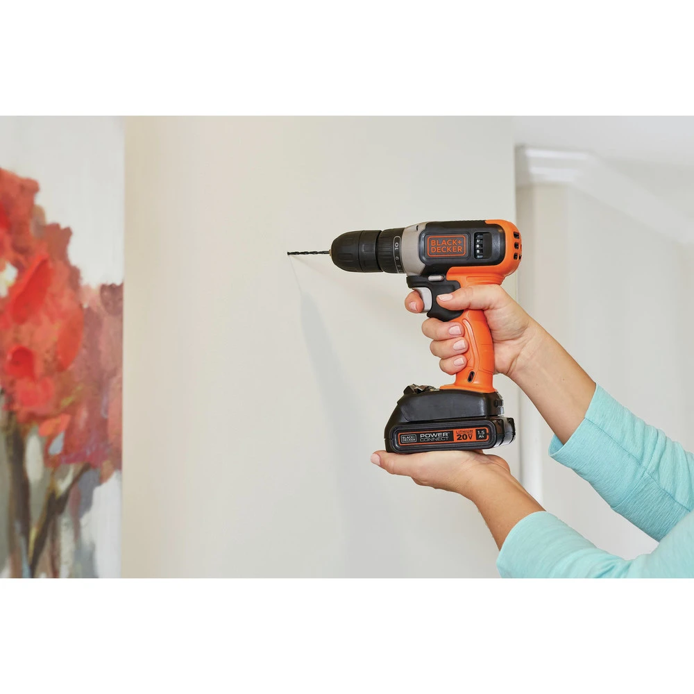Black & Decker BCD702C1 20V MAX Brushed Lithium-Ion 3/8 In. Cordless Drill Driver Kit (1.5 Ah) 8 Black & Decker BCD702C1 20V MAX Brushed Lithium-Ion 3/8 In. Cordless Drill Driver Kit (1.5 Ah) - Image 6