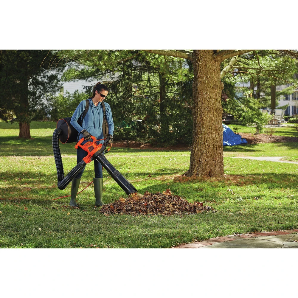 Black & Decker BEBL7000 VACPACK 120V/240V 12 Amp Corded 3-in-1 Leaf Blower/Vacuum/Mulcher 15 Black & Decker BEBL7000 VACPACK 120V/240V 12 Amp Corded 3-in-1 Leaf Blower/Vacuum/Mulcher - Image 13