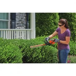 Black & Decker BEHT350 120V 4 Amp Brushed 22 In. Corded Hedge Trimmer 12 Black & Decker BEHT350 120V 4 Amp Brushed 22 In. Corded Hedge Trimmer -Sunex Sales Shop bdknbeht350 c