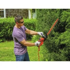 Black & Decker BEHT350 120V 4 Amp Brushed 22 In. Corded Hedge Trimmer 14 Black & Decker BEHT350 120V 4 Amp Brushed 22 In. Corded Hedge Trimmer -Sunex Sales Shop bdknbeht350 e