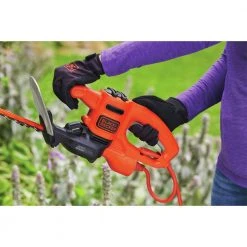 Black & Decker BEHTS125 SAWBLADE 120V 3 Amp Brushed 16 In. Corded Hedge Trimmer 19 Black & Decker BEHTS125 SAWBLADE 120V 3 Amp Brushed 16 In. Corded Hedge Trimmer -Sunex Sales Shop bdknbehts125 g