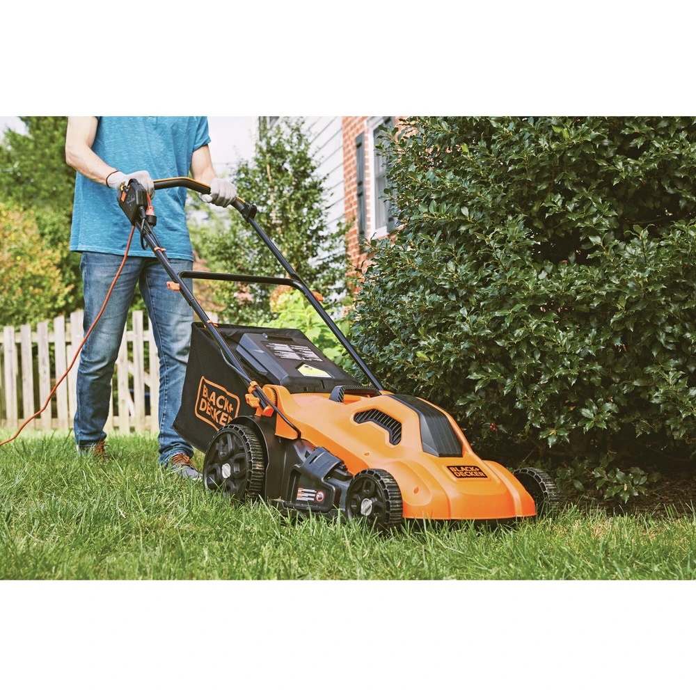 Black & Decker BEMW213 120V 13 Amp Brushed 20 In. Corded Lawn Mower 15 Black & Decker BEMW213 120V 13 Amp Brushed 20 In. Corded Lawn Mower - Image 13