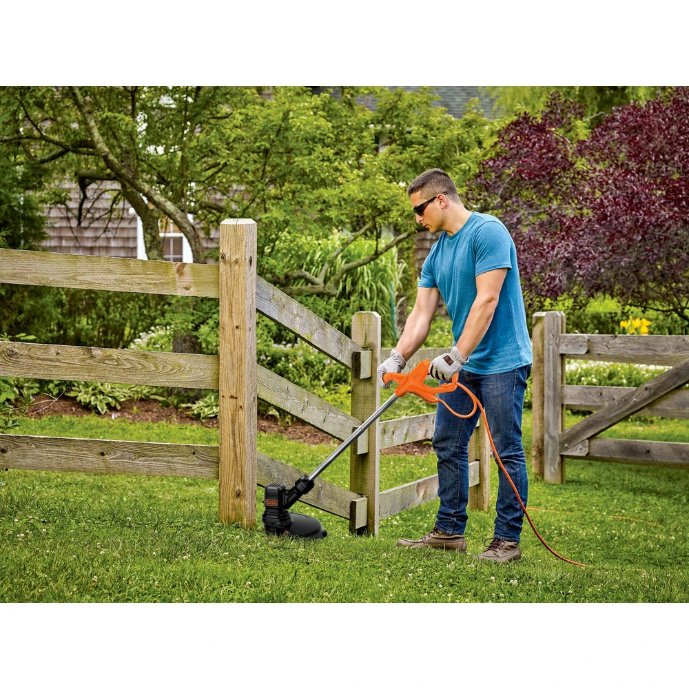 Black & Decker BEST935 4 Amp 13 In. Cordless String Trimmer 9 Black & Decker BEST935 4 Amp 13 In. Cordless String Trimmer - Image 7