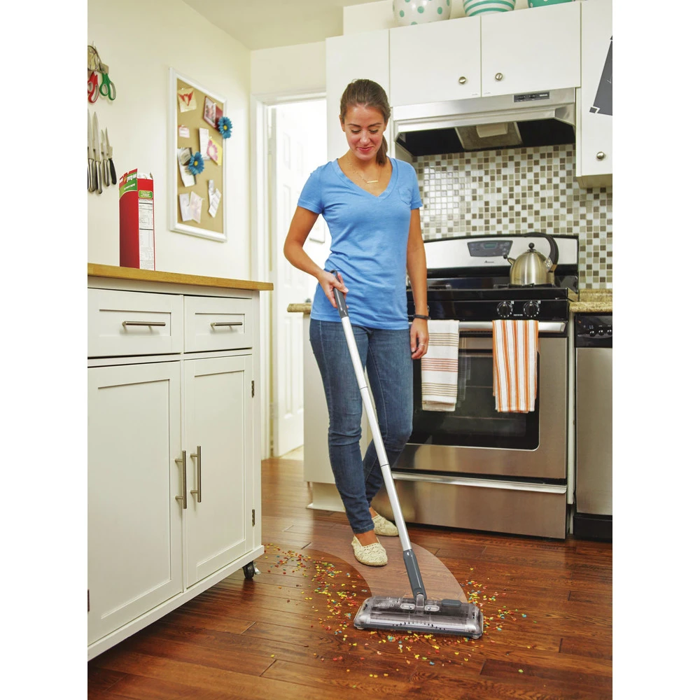 Black & Decker HFS215J01 7.2V Lithium-Ion 100-Minute Powered Cordless Floor Sweeper - Charcoal Grey 11 Black & Decker HFS215J01 7.2V Lithium-Ion 100-Minute Powered Cordless Floor Sweeper - Charcoal Grey - Image 9
