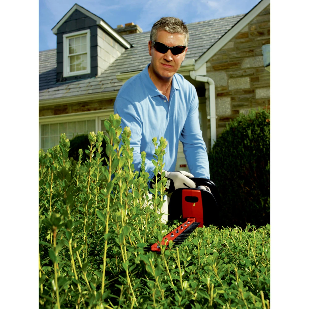 Black & Decker HH2455 120V 3.3 Amp Brushed 24 In. Corded Hedge Trimmer With Rotating Handle 19 Black & Decker HH2455 120V 3.3 Amp Brushed 24 In. Corded Hedge Trimmer With Rotating Handle - Image 17