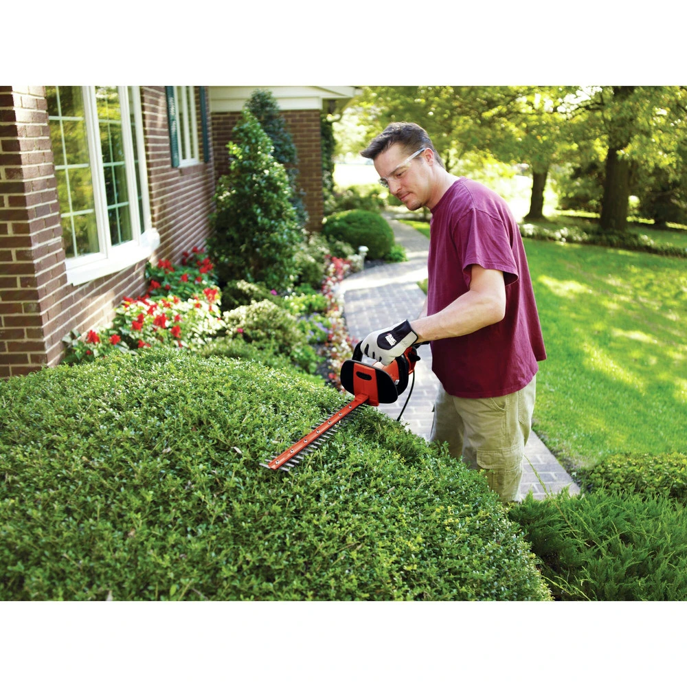 Black & Decker HH2455 120V 3.3 Amp Brushed 24 In. Corded Hedge Trimmer With Rotating Handle 21 Black & Decker HH2455 120V 3.3 Amp Brushed 24 In. Corded Hedge Trimmer With Rotating Handle - Image 19
