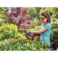 Black & Decker LHT341FF 40V MAX Cordless Lithium-Ion 24 In. POWERCUT Hedge Trimmer Kit 9 Black & Decker LHT341FF 40V MAX Cordless Lithium-Ion 24 In. POWERCUT Hedge Trimmer Kit -Sunex Sales Shop bdknlht341ff c