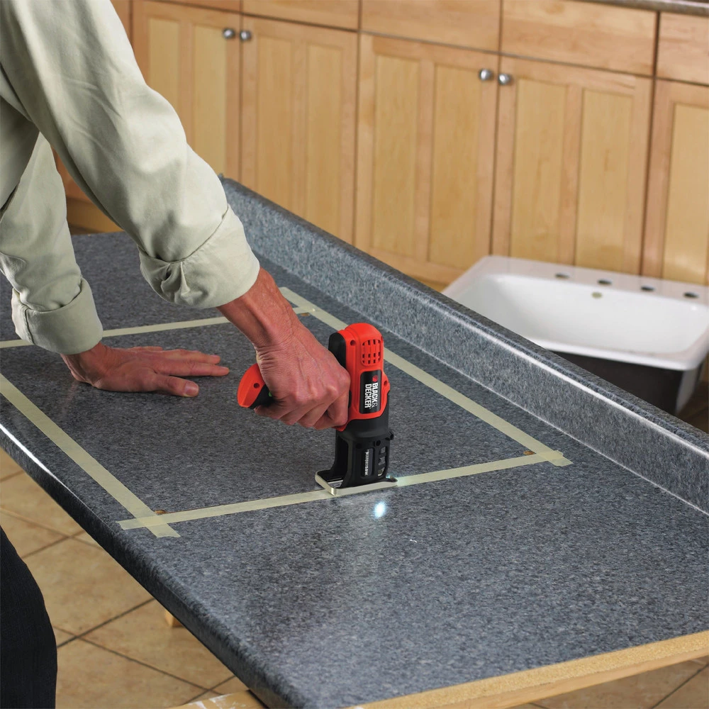 Black & Decker LPS7000 CompactSaw 7.2V Lithium-Ion Cordless Reciprocating Saw Kit 6 Black & Decker LPS7000 CompactSaw 7.2V Lithium-Ion Cordless Reciprocating Saw Kit - Image 4