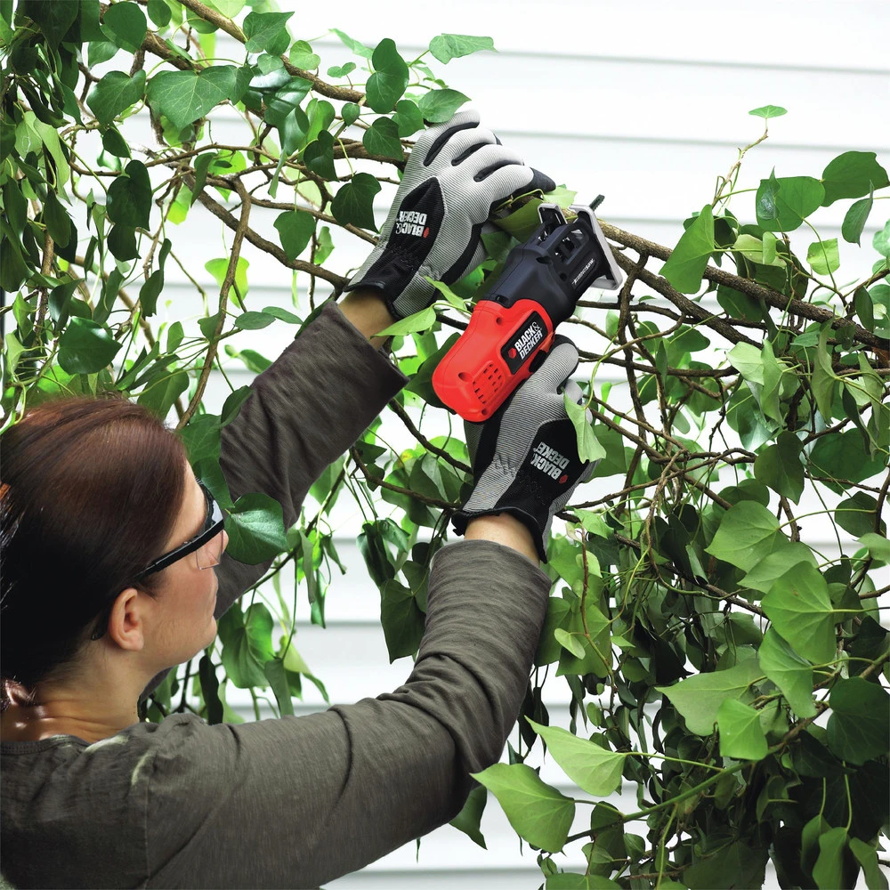 Black & Decker LPS7000 CompactSaw 7.2V Lithium-Ion Cordless Reciprocating Saw Kit 12 Black & Decker LPS7000 CompactSaw 7.2V Lithium-Ion Cordless Reciprocating Saw Kit - Image 10