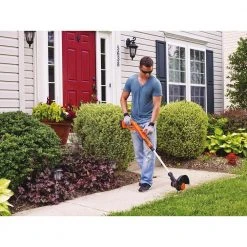 Black & Decker LST201 20V MAX Lithium-Ion 10 In. Cordless String Trimmer/Edger Kit (1.5 Ah) 9 Black & Decker LST201 20V MAX Lithium-Ion 10 In. Cordless String Trimmer/Edger Kit (1.5 Ah) -Sunex Sales Shop bdknlst201 b