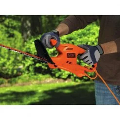Black & Decker TR116 3 Amp Dual Action 16 In. Electric Hedge Trimmer 14 Black & Decker TR116 3 Amp Dual Action 16 In. Electric Hedge Trimmer -Sunex Sales Shop bdkntr116 d